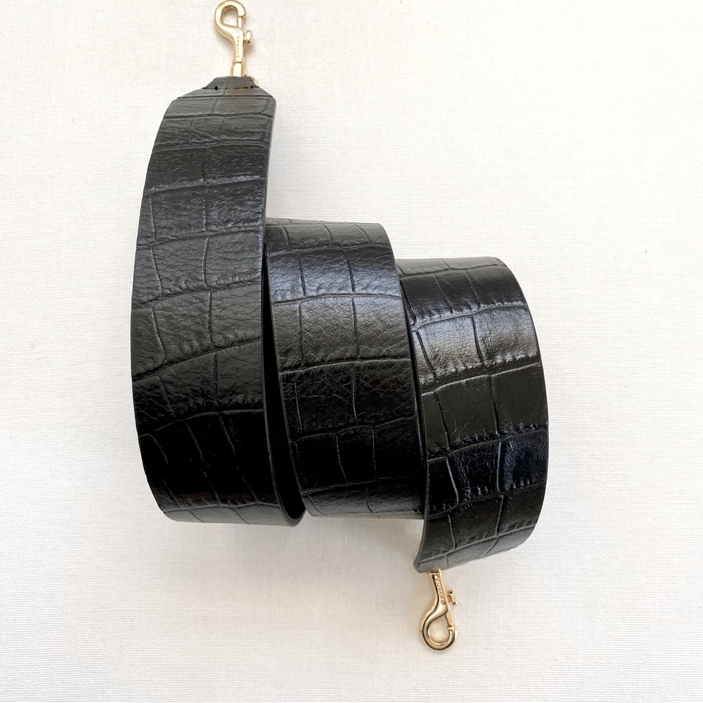 Cuyana leather croc embossed wide strap